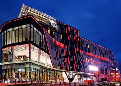 Realm Designer Outlets